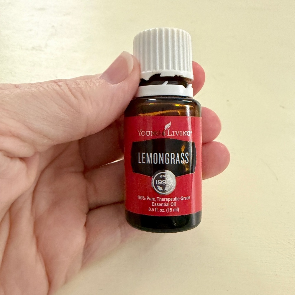 Young living Lemongrass essential oil 15 ml
